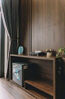 Tam Coc Harbor View Hotel & Travel