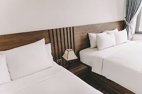 Tam Coc Harbor View Hotel & Travel