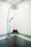 Tam Coc Harbor View Hotel & Travel