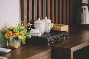 Tam Coc Harbor View Hotel & Travel