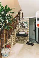 Tam Coc Harbor View Hotel & Travel