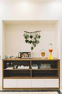 Tam Coc Harbor View Hotel & Travel