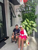 Annie House