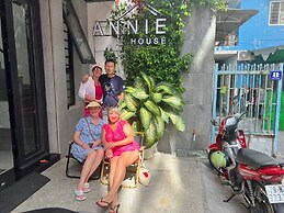 Annie House