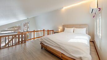 Yangyang Sunrise and Sunset Private Pens