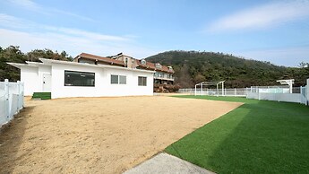 Gyeongju Purspet Dog Pension