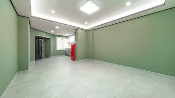 Hongcheon White Hill Pension