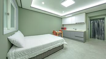 Hongcheon White Hill Pension