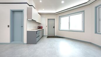 Hongcheon White Hill Pension