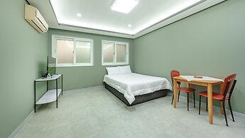 Hongcheon White Hill Pension