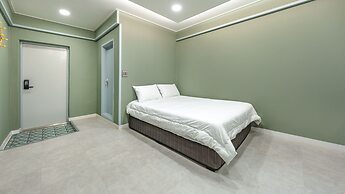 Hongcheon White Hill Pension