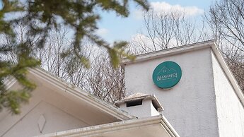 Hongcheon White Hill Pension