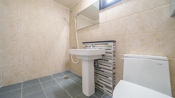 Gyeongju Unoiya Pension