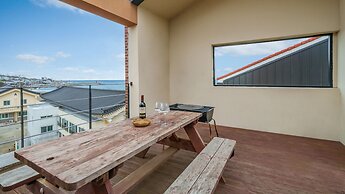 Gyeongju Unoiya Pension