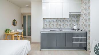 Gyeongju Unoiya Pension