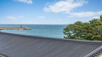 Gyeongju Unoiya Pension