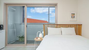 Gyeongju Unoiya Pension