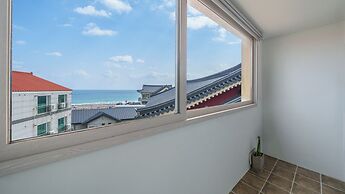 Gyeongju Unoiya Pension