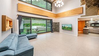 Gangneung Taurus Pension