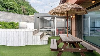 Gangneung Taurus Pension