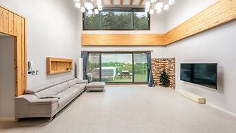 Gangneung Taurus Pension