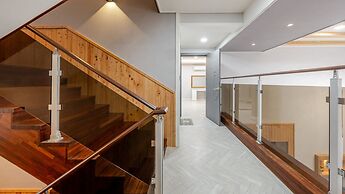 Gangneung Taurus Pension