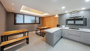 Gangneung Taurus Pension