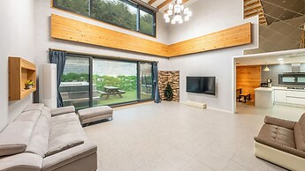 Gangneung Taurus Pension