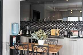 Loocid Apartments at Nova