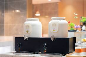 World Hotel Olympic Sports Center Branch