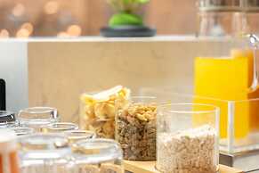 World Hotel Olympic Sports Center Branch