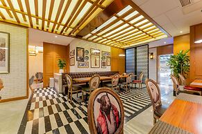 World Hotel Olympic Sports Center Branch