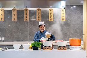 World Hotel Olympic Sports Center Branch