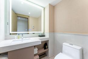 World Hotel Olympic Sports Center Branch