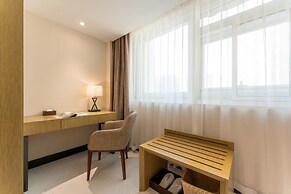 World Hotel Olympic Sports Center Branch