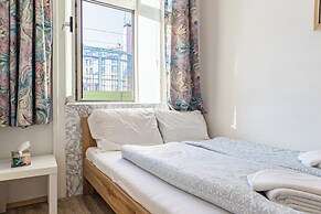 Comfortable 3BR Danube & Millenium Tower