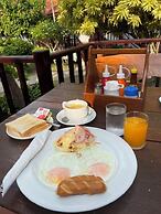 Sailom Resort Bangsaphan