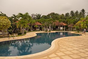 Sailom Resort Bangsaphan