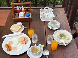 Sailom Resort Bangsaphan