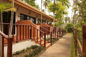 Sailom Resort Bangsaphan