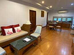 Sailom Resort Bangsaphan