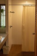 Sailom Resort Bangsaphan