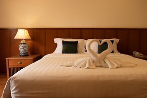 Sailom Resort Bangsaphan