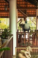 Sailom Resort Bangsaphan