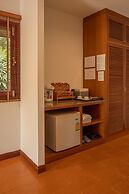 Sailom Resort Bangsaphan