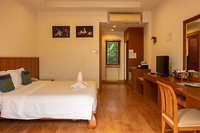 Sailom Resort Bangsaphan