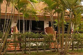 Sailom Resort Bangsaphan