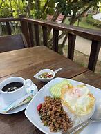 Sailom Resort Bangsaphan