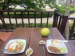 Sailom Resort Bangsaphan