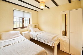 Host Stay Providence Cottage